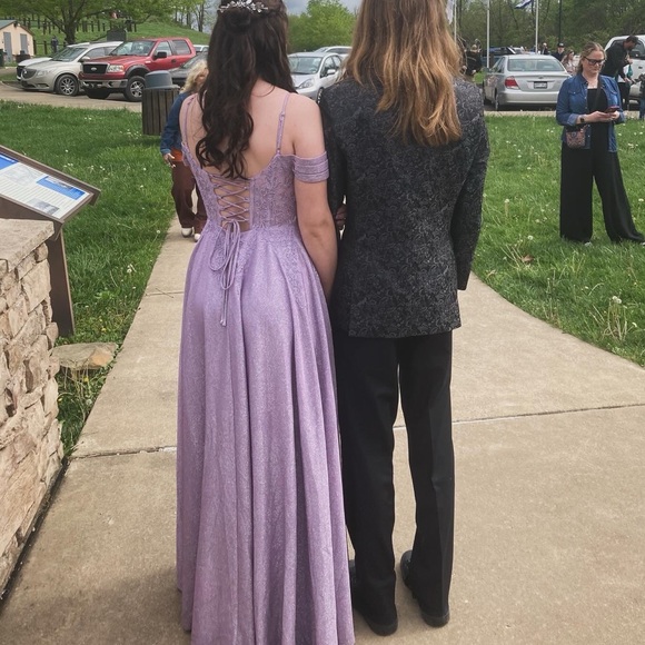 SOLD! - Picture 2 of 3